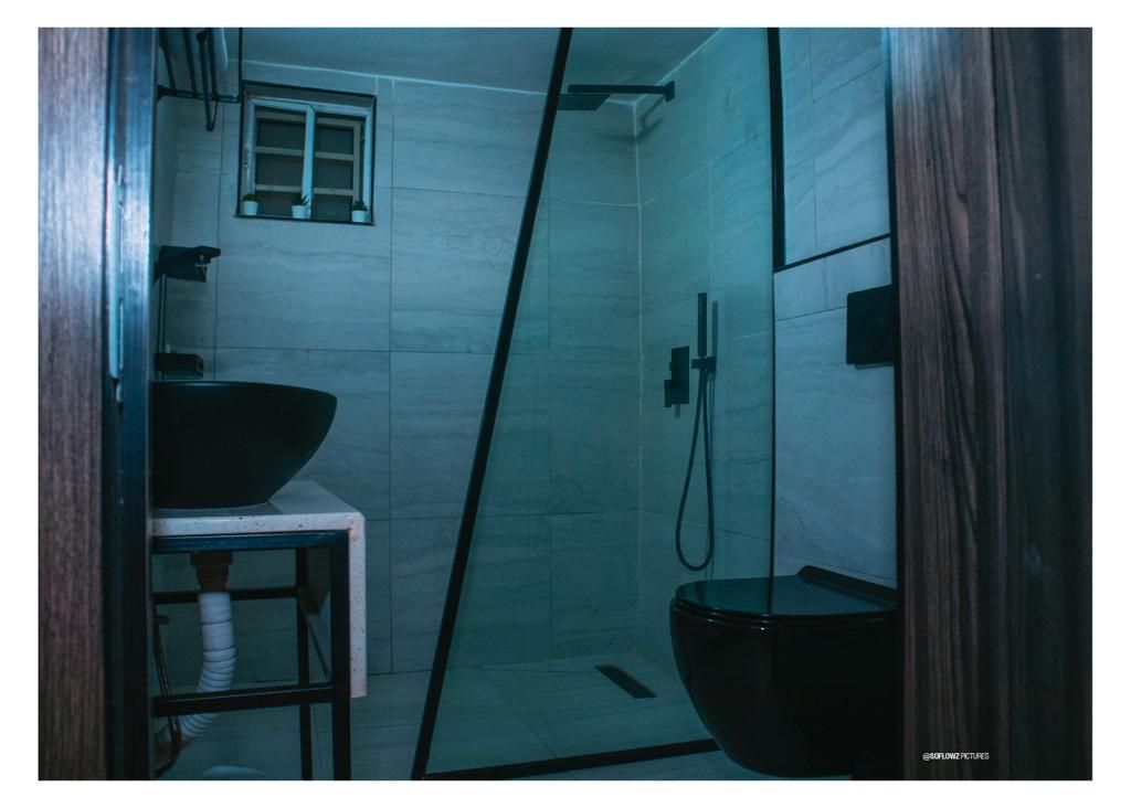 Bathroom at Seven Lugard Apartments